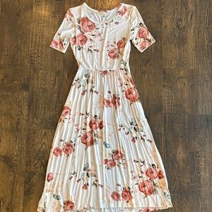 Promesa Midi Dress with Pink Roses